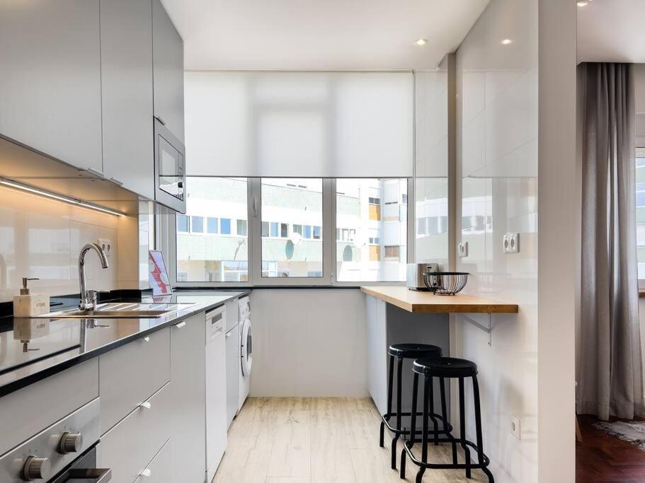 شقة Olaias Lisbon 2 Bed Near Metro 2 المظهر الخارجي الصورة